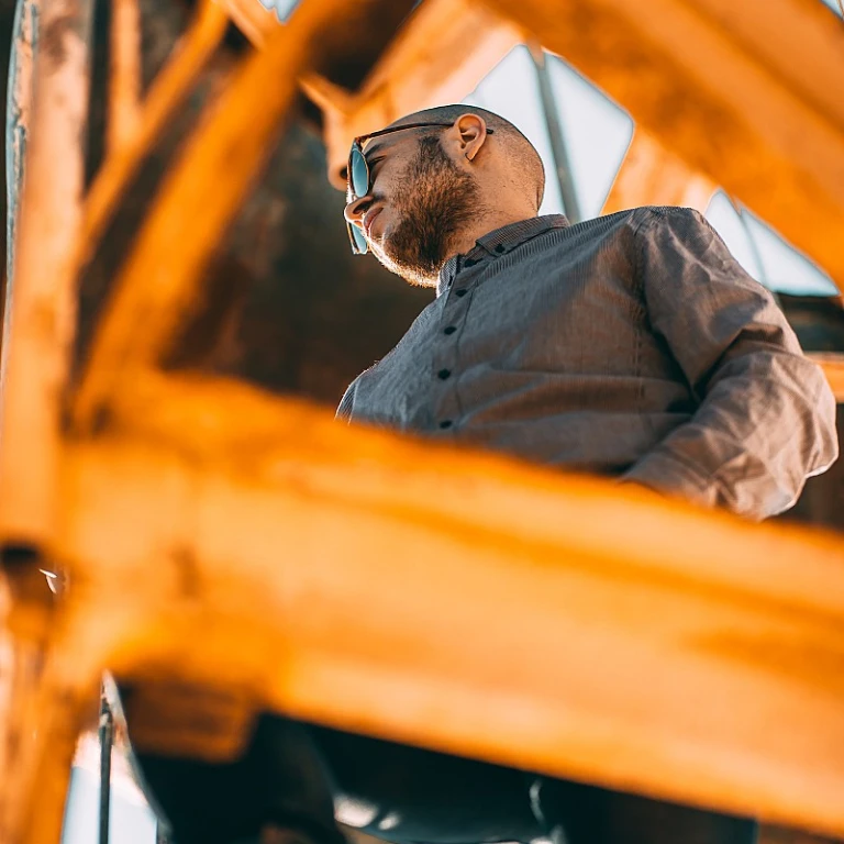 What Makes an Ideal Team Player in Achieving Work-Life Balance